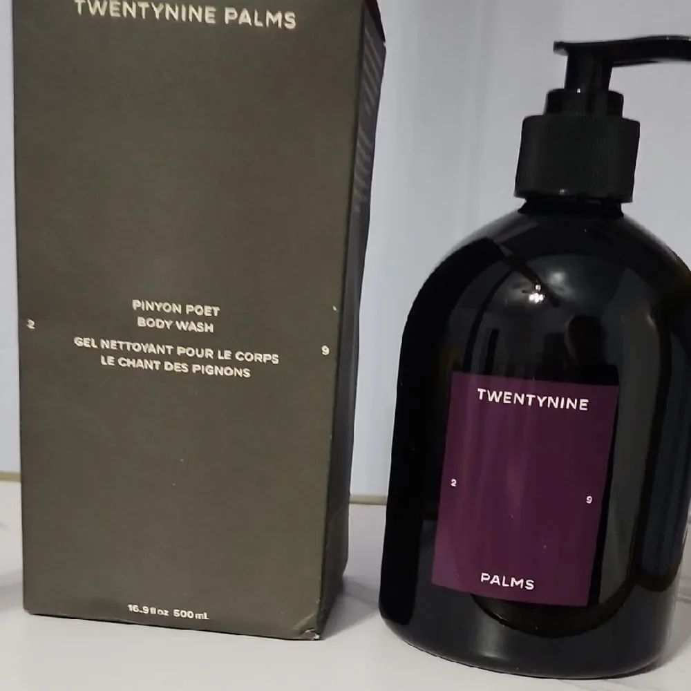 Twenty Nine Palms Body Wash - Black